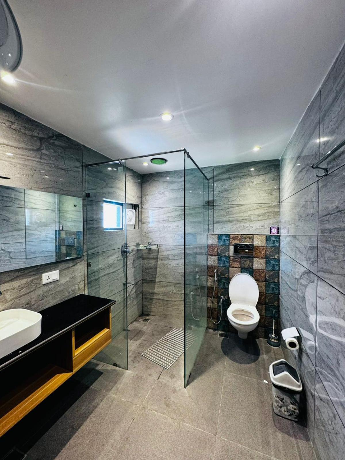 De Elaaf The Luxury Stay Srīnagar المظهر الخارجي الصورة