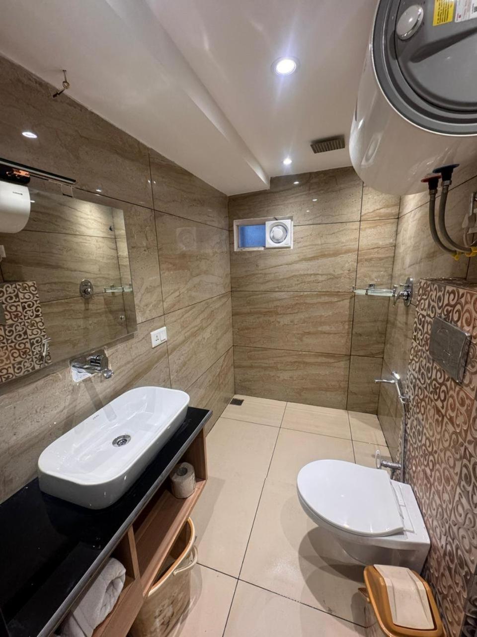 De Elaaf The Luxury Stay Srīnagar المظهر الخارجي الصورة