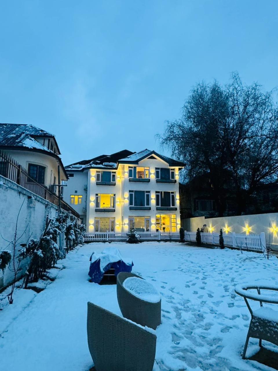 De Elaaf The Luxury Stay Srīnagar المظهر الخارجي الصورة